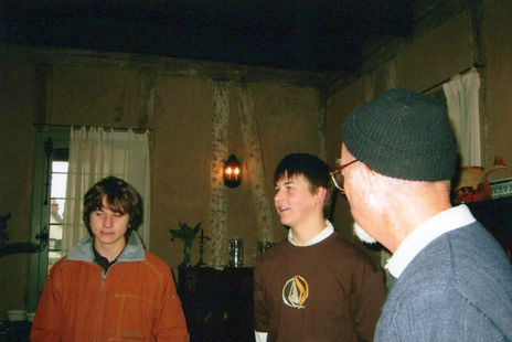 2004-December_0010_a