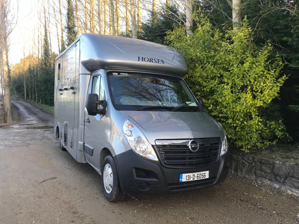 2013 Opel Movano 5 Seater Two Horse Van