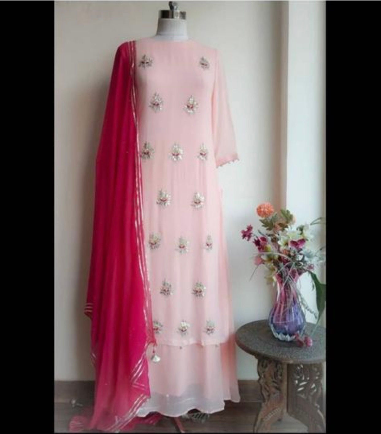 Embroidery Suit With Stitching 