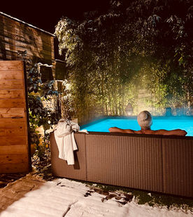 piscine privée extérieure chauffée à 38 degres ! le luxe absolu à la suite barbizon suites pas intimistes pour couples dans le 77 à fontainebleau