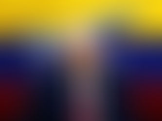 Avión comercial despegando con banderas de Estados Unidos y Venezuela, en el contexto de la reapertura del espacio aéreo entre ambos países.