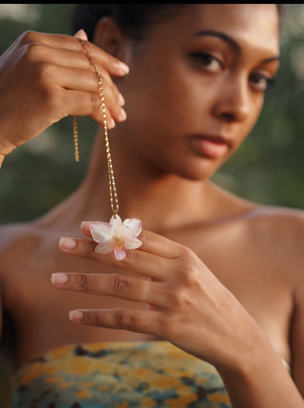 Collier Dendrobium panaché blanc et rose