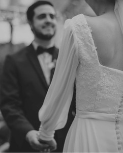 Bride dress with sleeves