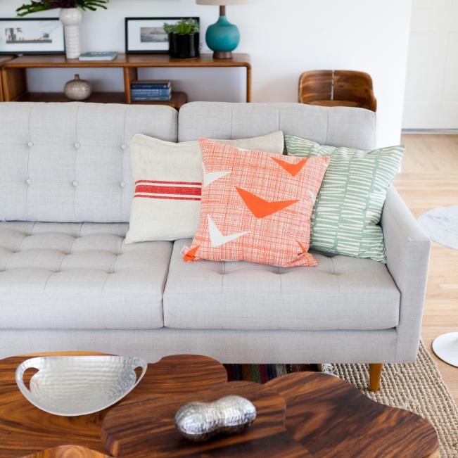 Illustration from Smart Tricks To Add Vintage Home Décor