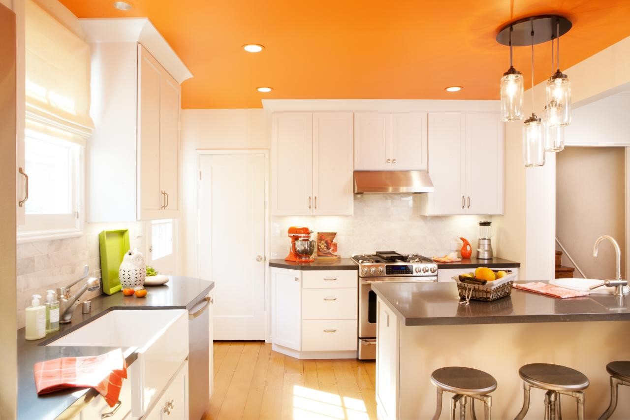 Illustration from The Dos and Don'ts of Kitchen Color Schemes