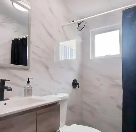 bathroom jardin sereno.webp
