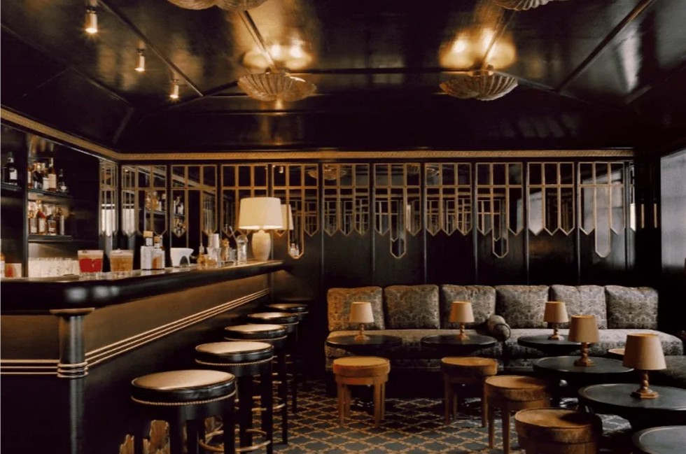 paris hotel Chateau Voltaire
