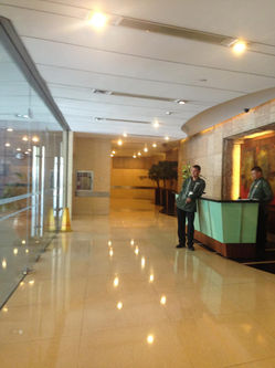 Lee Gardens is a prestigious mixed-use development by Daiichi Properties located at the corner of Shaw Boulevard and Lee Street, Addition Hills, Mandaluyong City. This iconic two-tower project comprises a 33-storey North Tower and a 23-storey South Tower, set above a generous 3,000 sqm commercial podium. It seamlessly integrates retail outlets, office spaces, and residential units (ranging from studios to 3-bedrooms), with key amenities including a swimming pool, gym, sauna, daycare center, helipad, landscaped gardens, function rooms, and roof-deck laundry and drying areas. Strategically positioned across from Wack Wack Golf Course, it offers scenic views and is surrounded by major hubs such as SM Megamall, Shangri-La Plaza, and the MRT Shaw Station, delivering a balanced live-work-play environment in Metro Manila’s dynamic cityscape