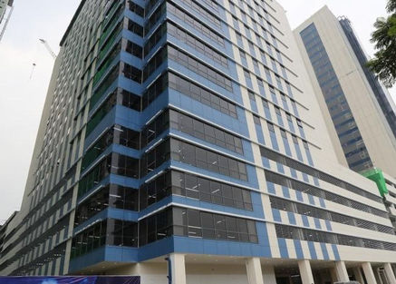 Circuit Corporate Center 2 Circuit Makati City Philippines Office space for Rent for Lease Leasing PEZA accredited