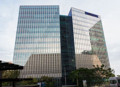 AIA Center Cebu (Formerly Philam Life Center Cebu) is a PEZA-accredited commercial building located in Cebu Business Park, Cebu City, Philippines. It offers prime office space for lease in Cebu City and flexible retail space for rent, making it an ideal location for BPO companies, traditional offices, and commercial establishments. This Cebu City commercial space for rent provides 24/7 accessibility, professional-grade infrastructure, and proximity to key transport and business hubs. Whether you’re seeking office space for rent or retail space for lease in Cebu City, AIA Center Cebu delivers a strategic, high-visibility address in one of the city’s premier business districts.