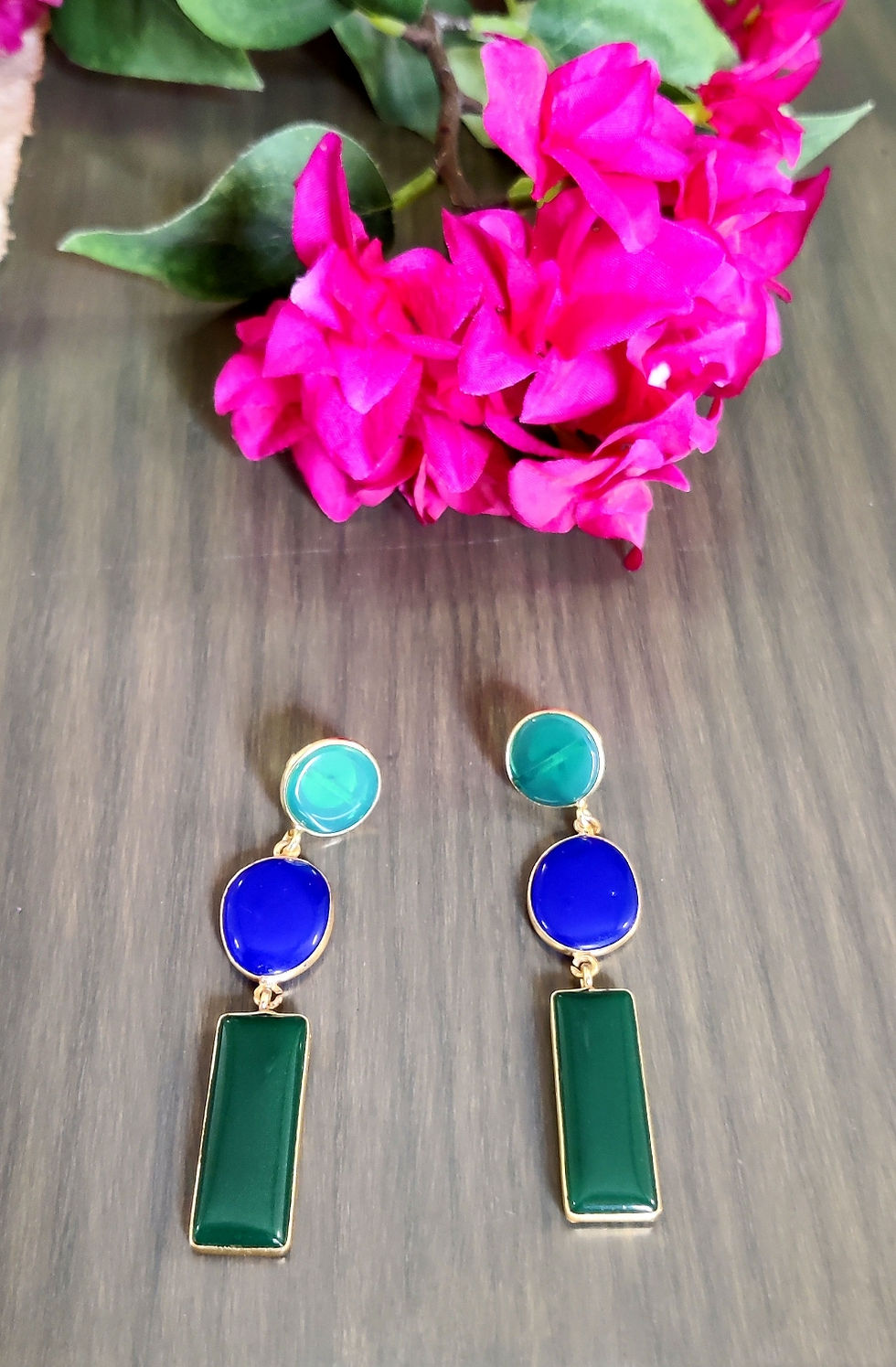 Matt Gold finish fusion earrings - green