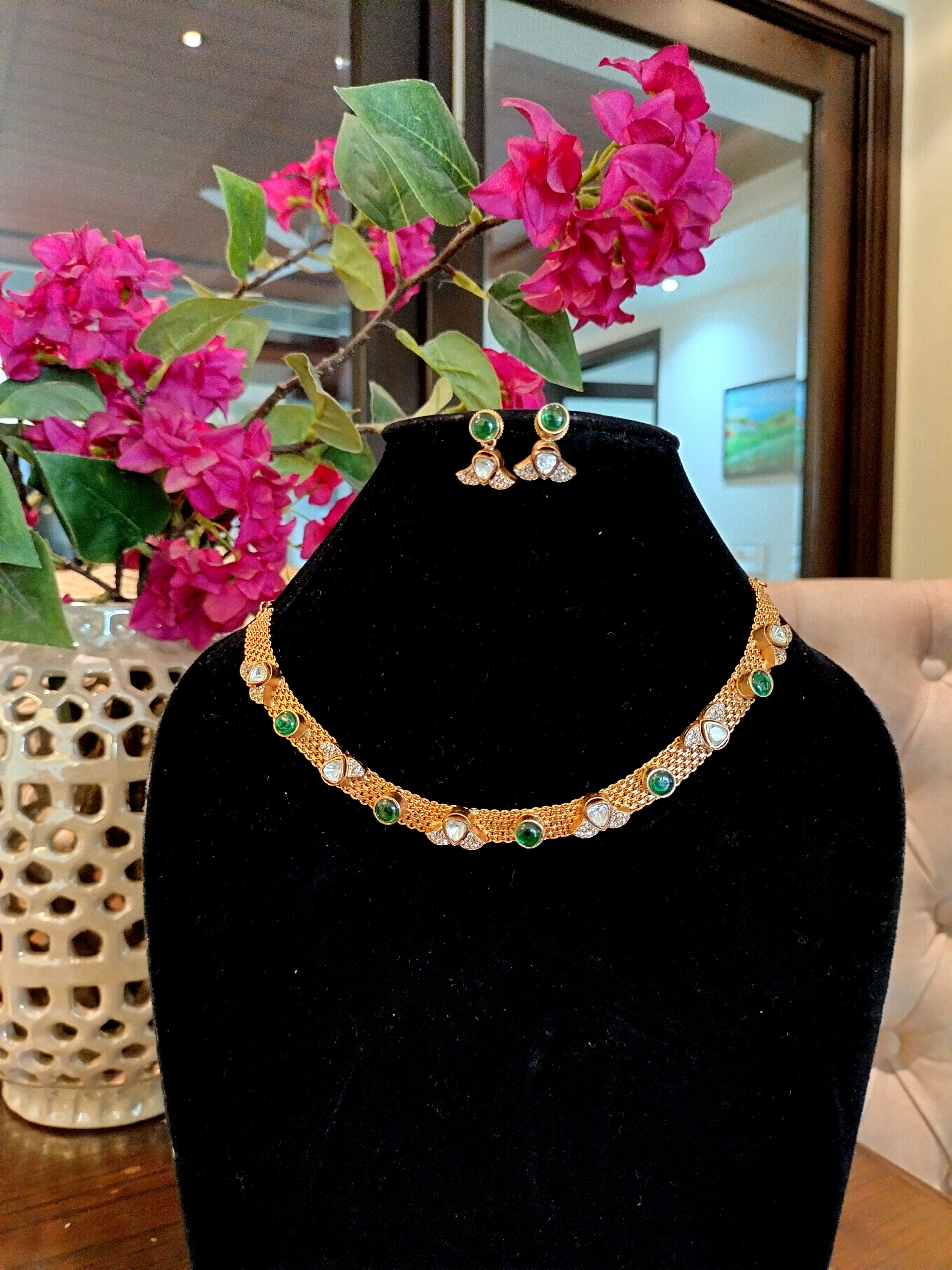 Gold necklace set  with Earrings 