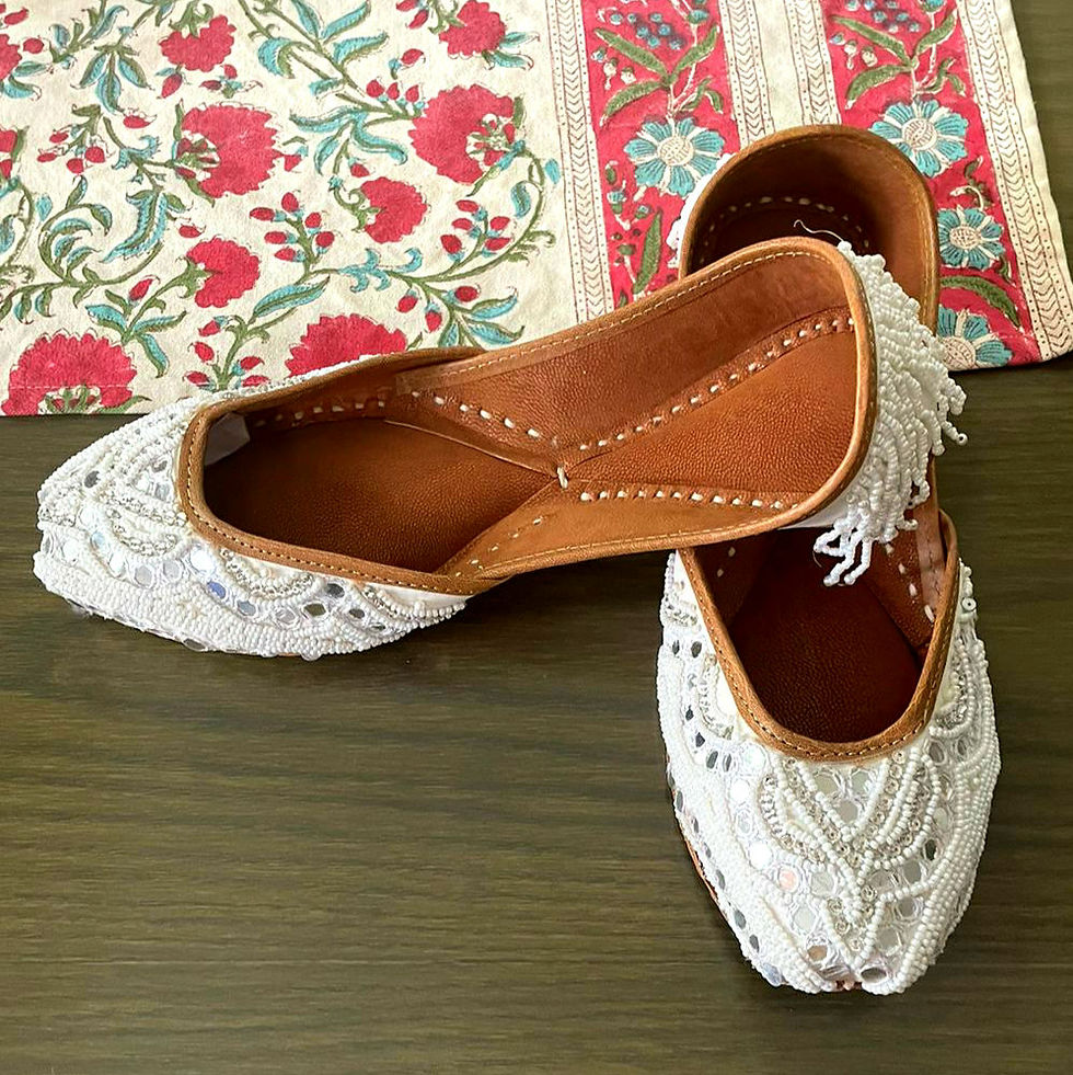 Thumbnail: Ivory Pearl Magic Double Cushioned Jutti