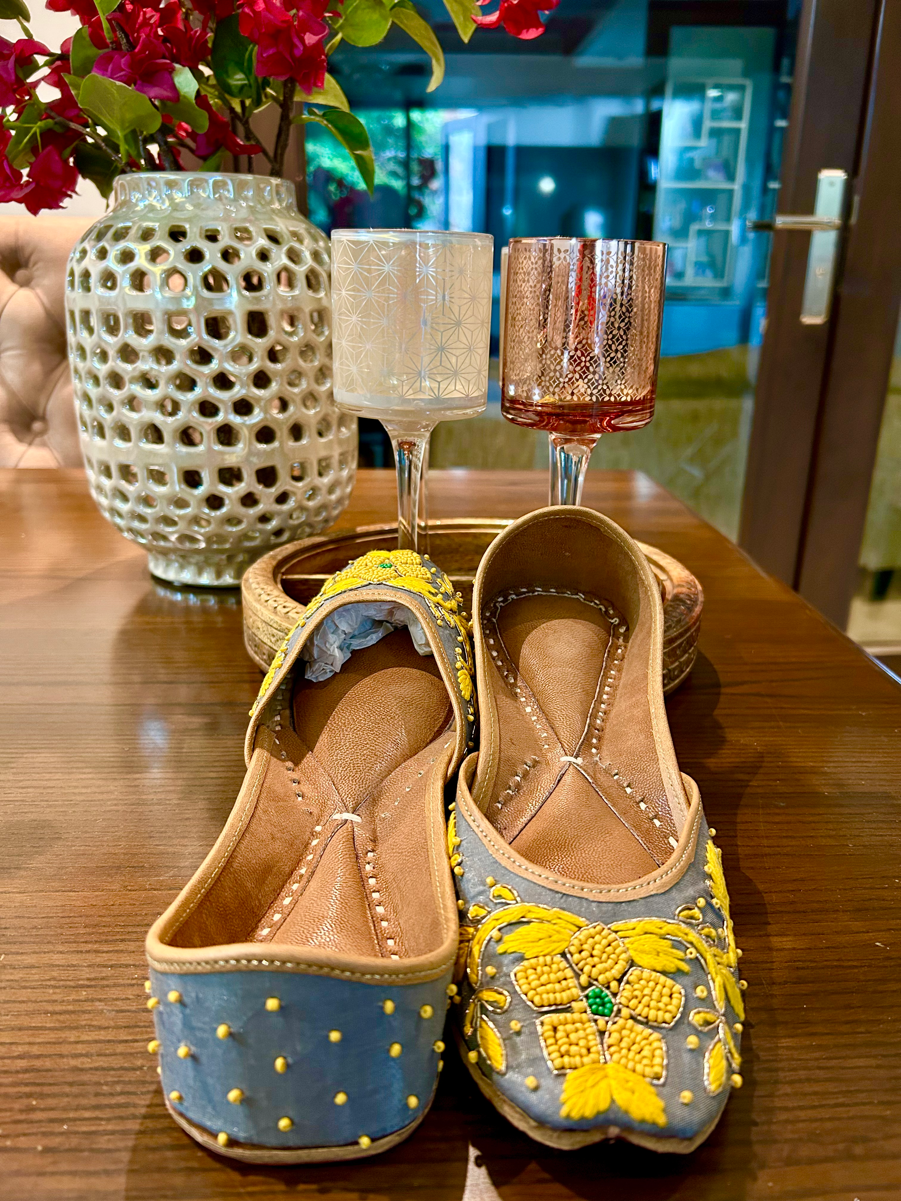 Moon rise Double Cushioned Jutti