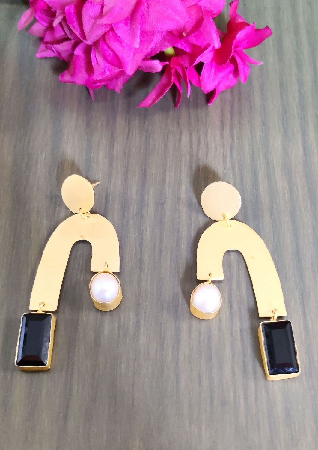 Matt Gold finish fusion earrings with black onyx