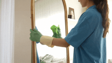 Hero Video Olive Cleaning about.gif