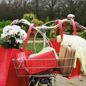 AW'23 | 'LOVE, ADD TO BASKET'