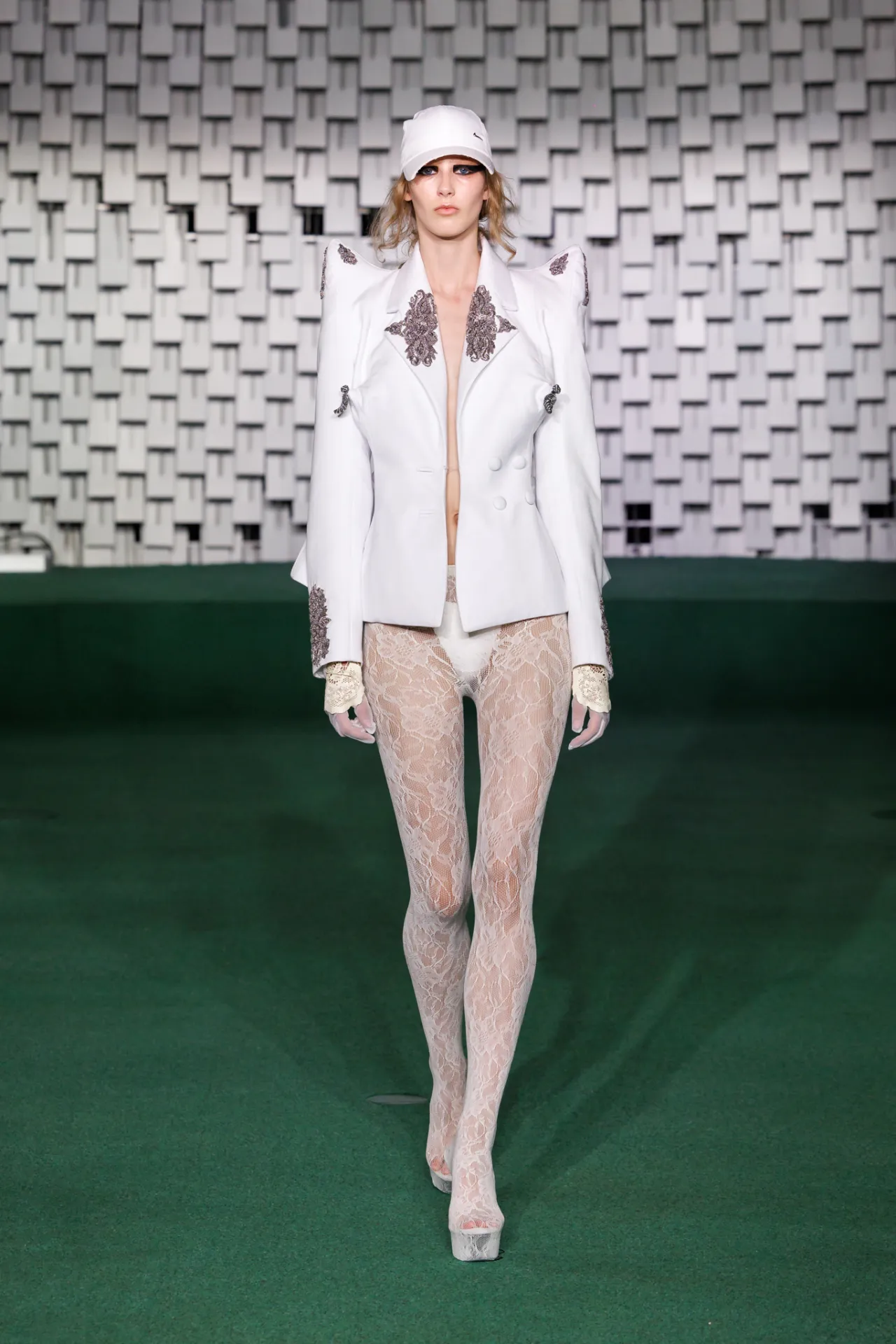 Paris Fashion Week Report: Luis de Javier SS25