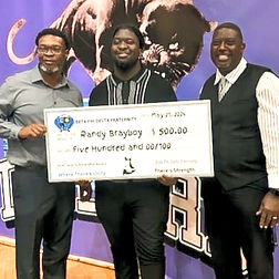 IMG_4007 (1)_edited.jpg