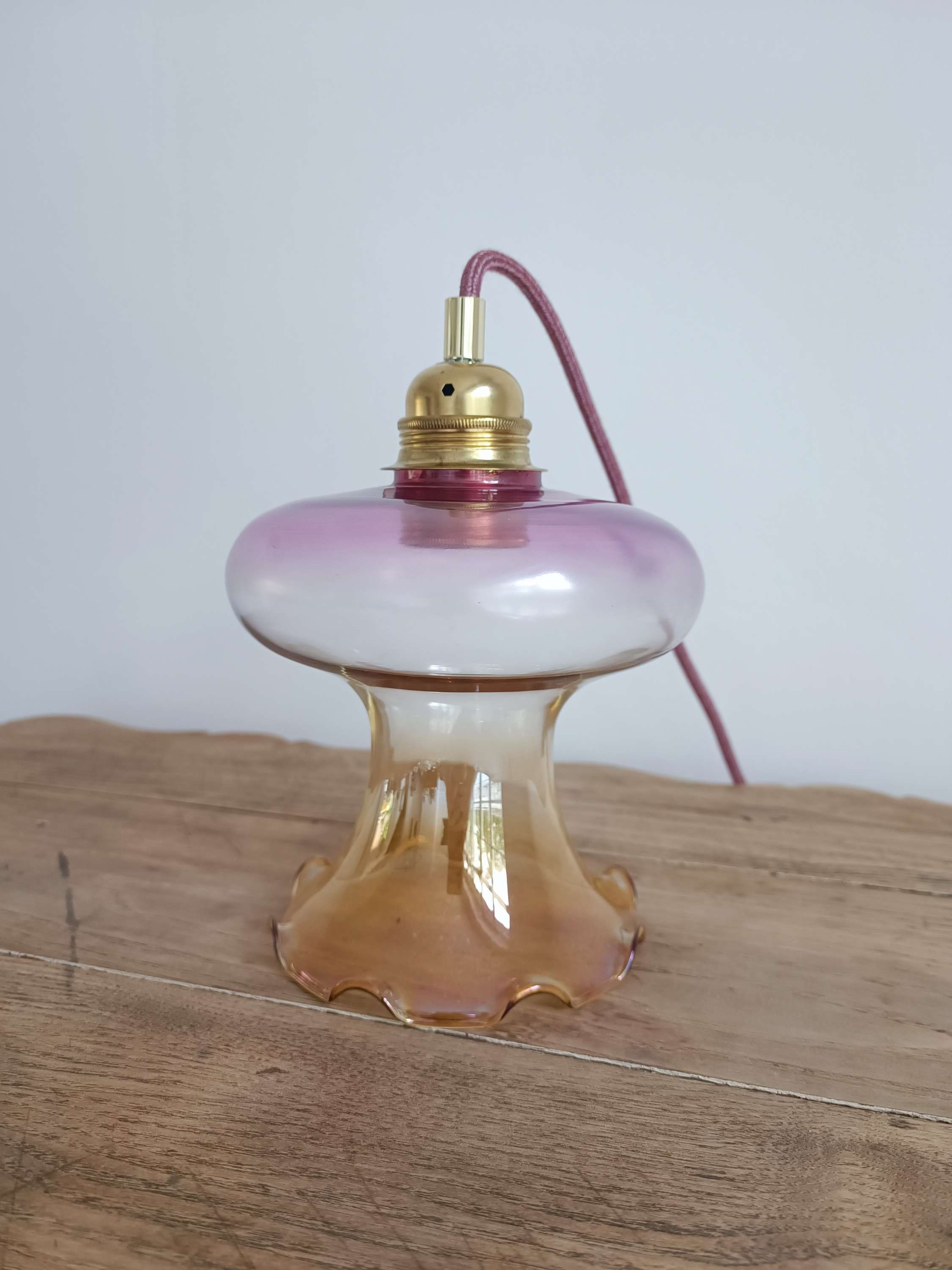 Suspension Louison violette