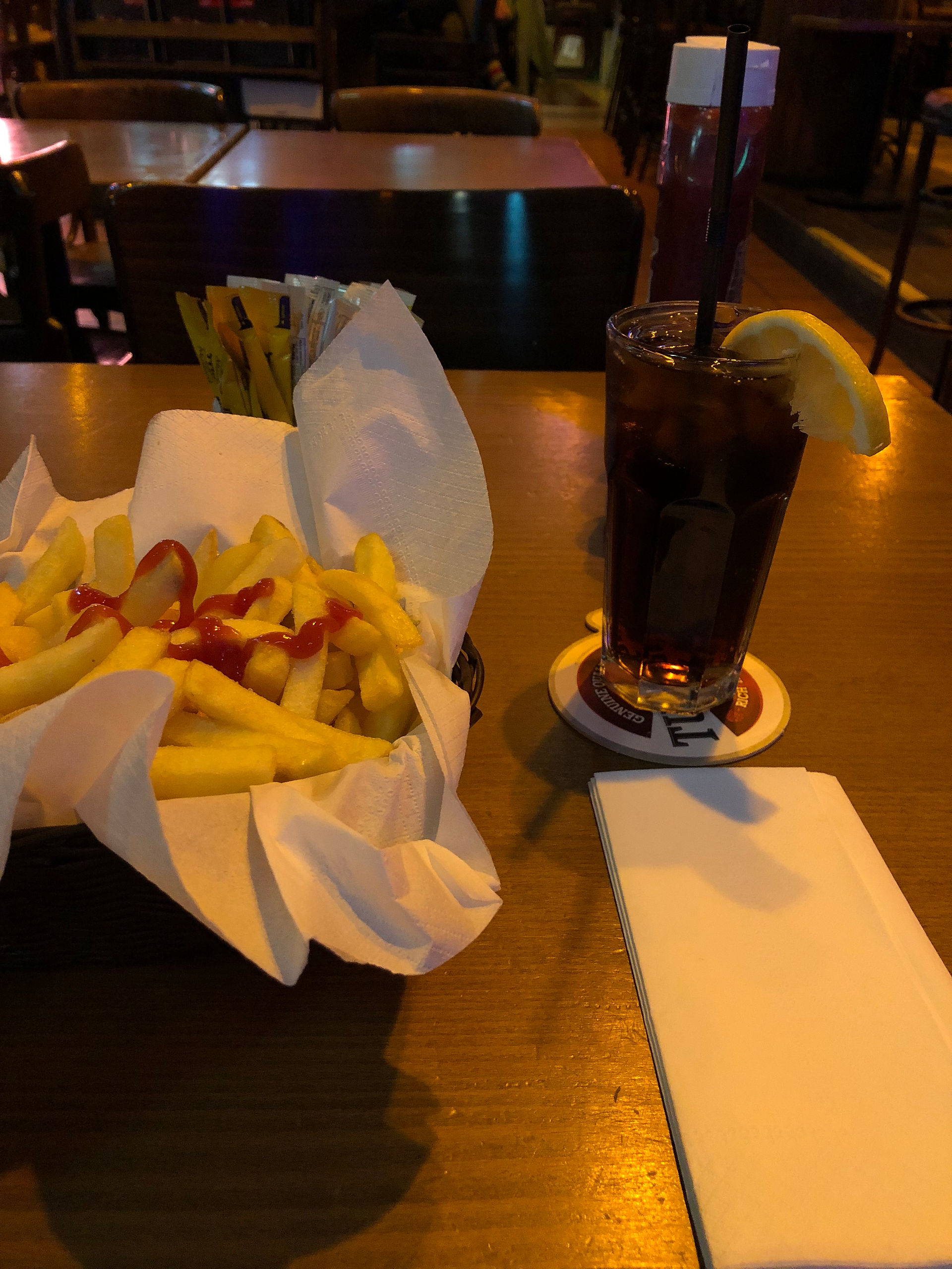 Mike's Place Kosher Bar and Restaurant in Jerusalem, Israel