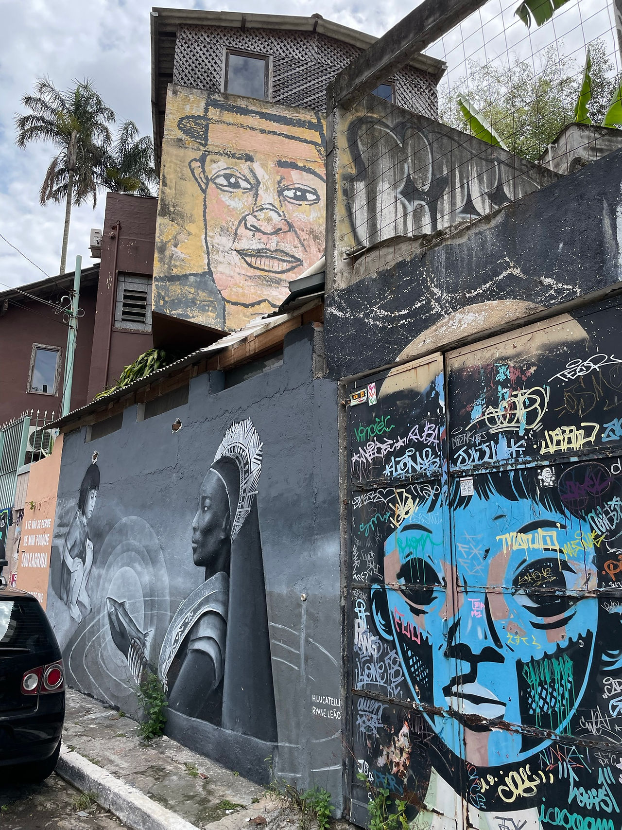 Beco do Batman (Batman's Alley) in São Paulo, Brazil