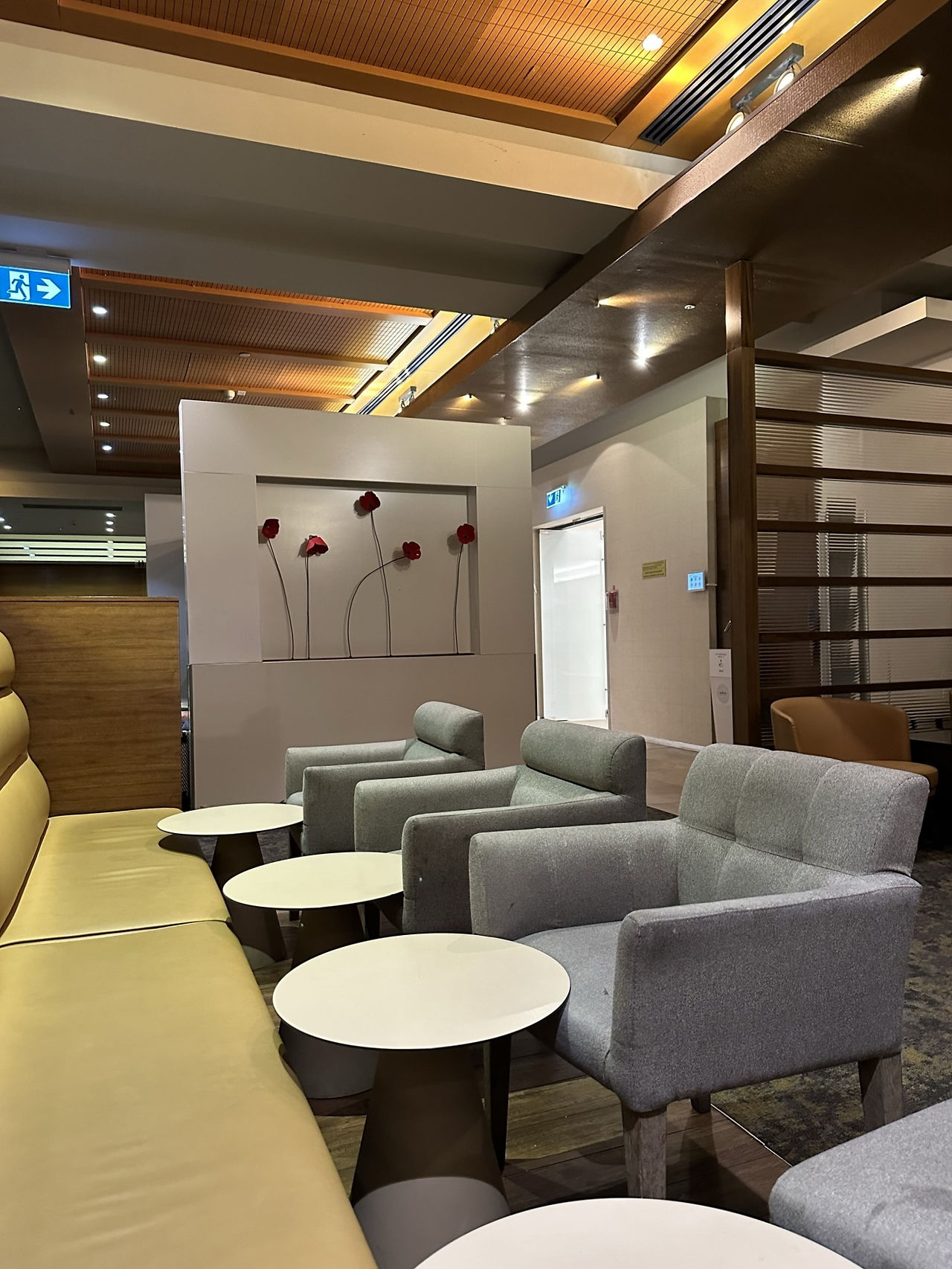 The Dan Lounge at Ben Gurion Airport