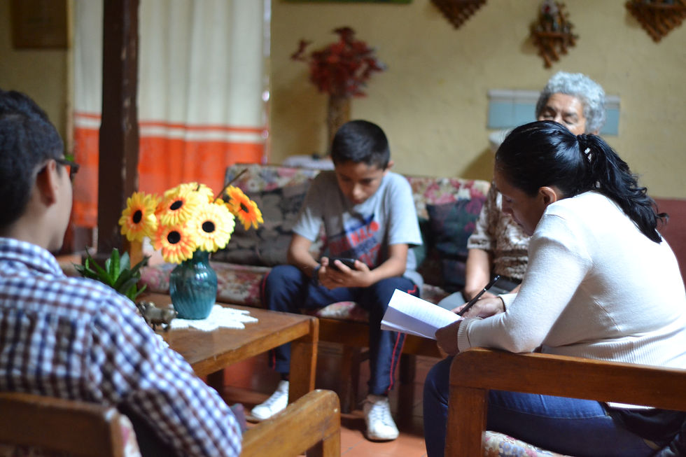 La biblioteca escondida entre las montañas mágicas