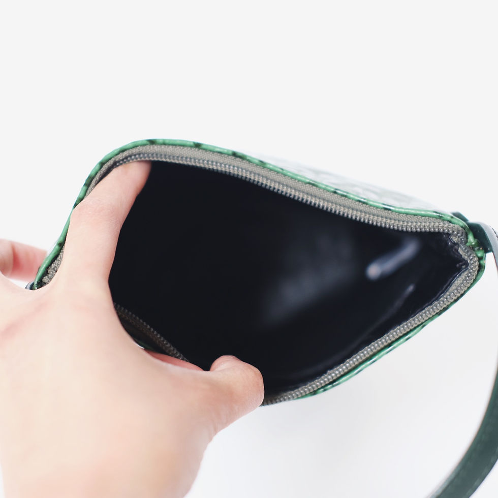 Thumbnail: Vintage Handbag
