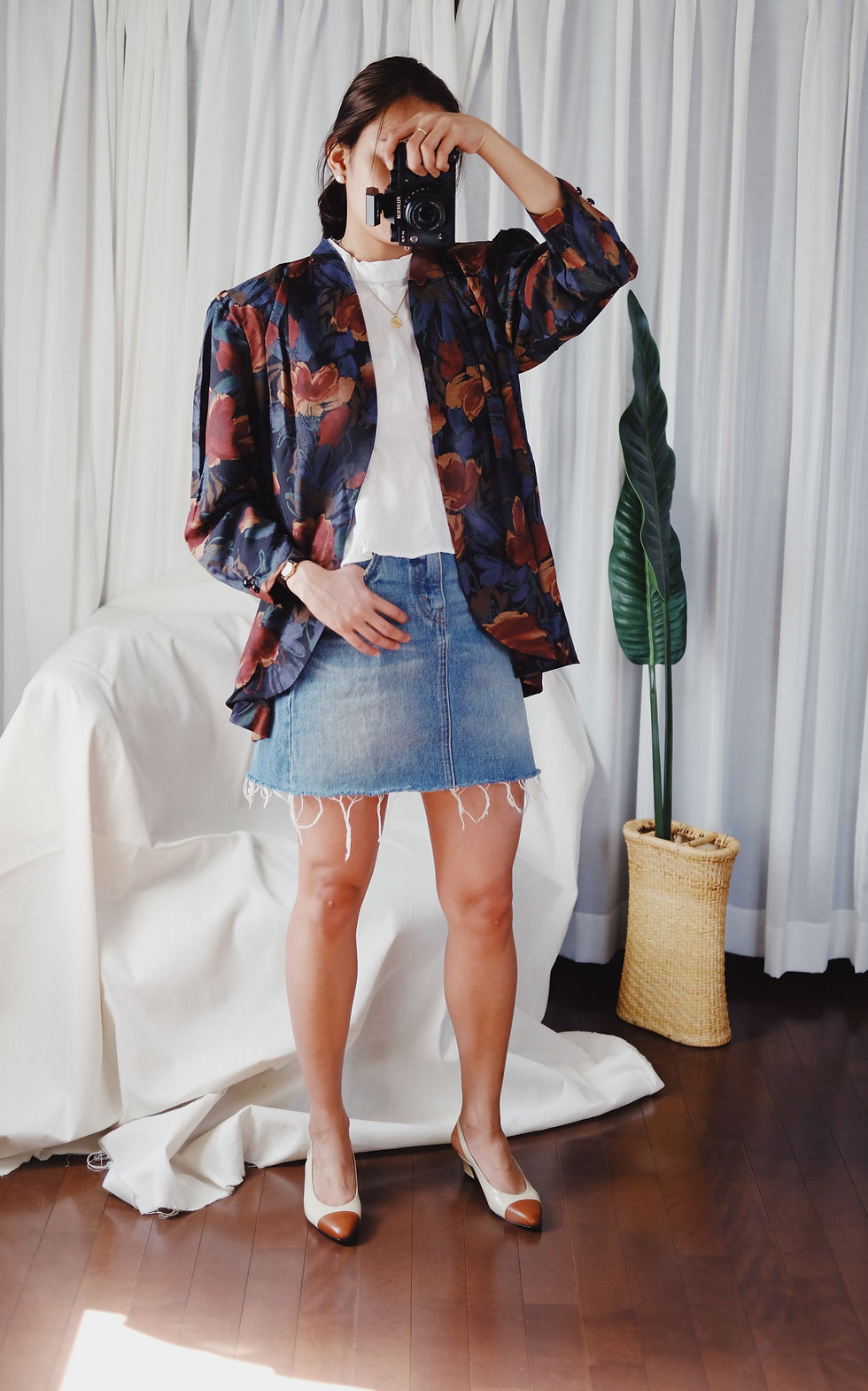 Thumbnail: Vintage Floral Blazer