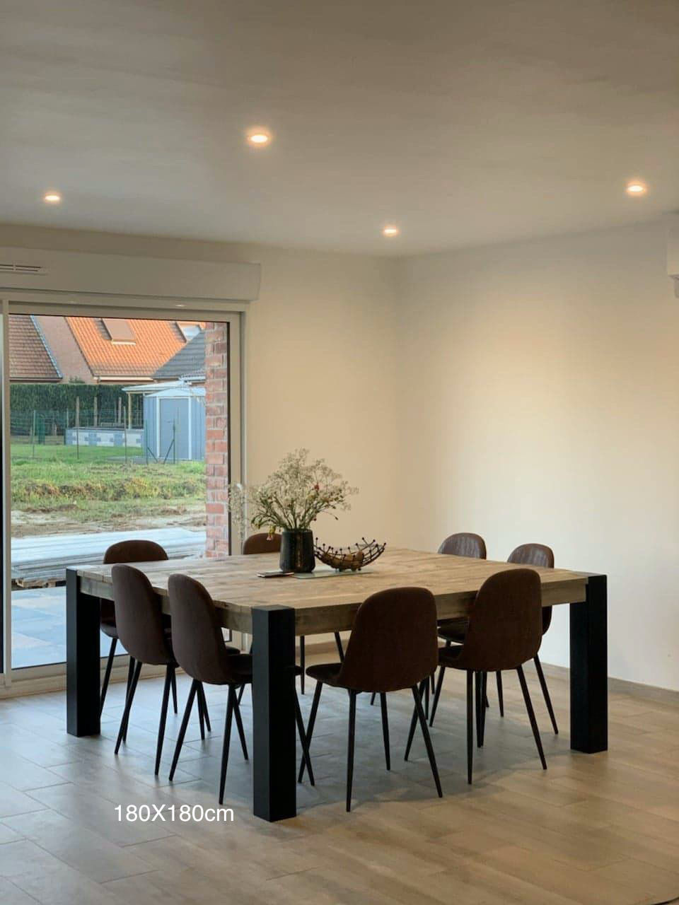 Miniature : Table carrée Bois d'échafaudage recyclé