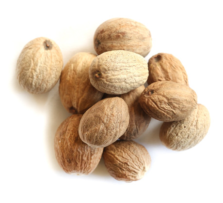 Nutmeg (Whole) by the oz