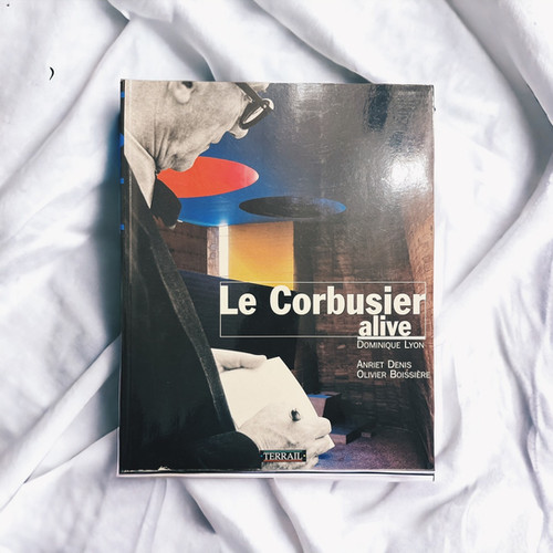 le corbusier ルコルビジェ　walkging through 作品集 le corbusier ルコルビジェ walkging through 作品集 le corbusier ル