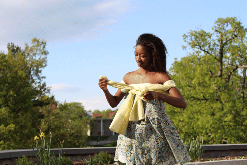 bow-dress-flip.gif