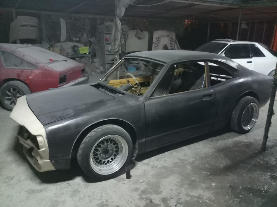 Thumbnail: RX3 Savanna 808/818  Coupe/Wagon Face Clip