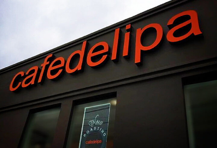 Café de Lipa main branch.jpg