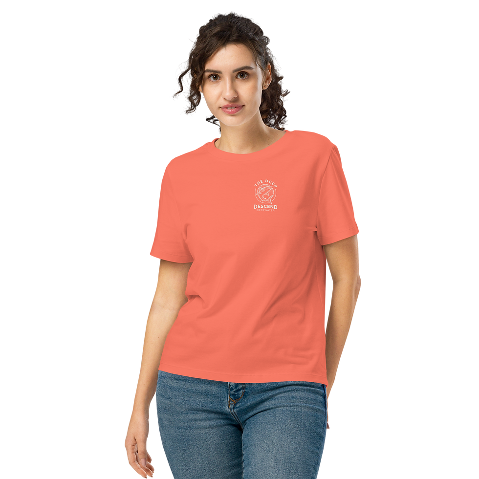 Thumbnail: Apex Predator Emblem Tee - Womens