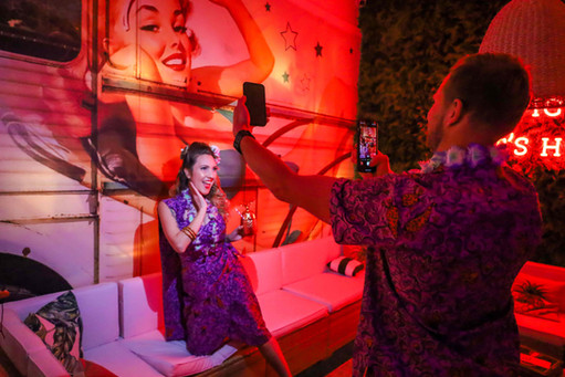 NYE_THROW_GAB_x_BENNETT_2022-92 - Copy - Copy-min.jpg