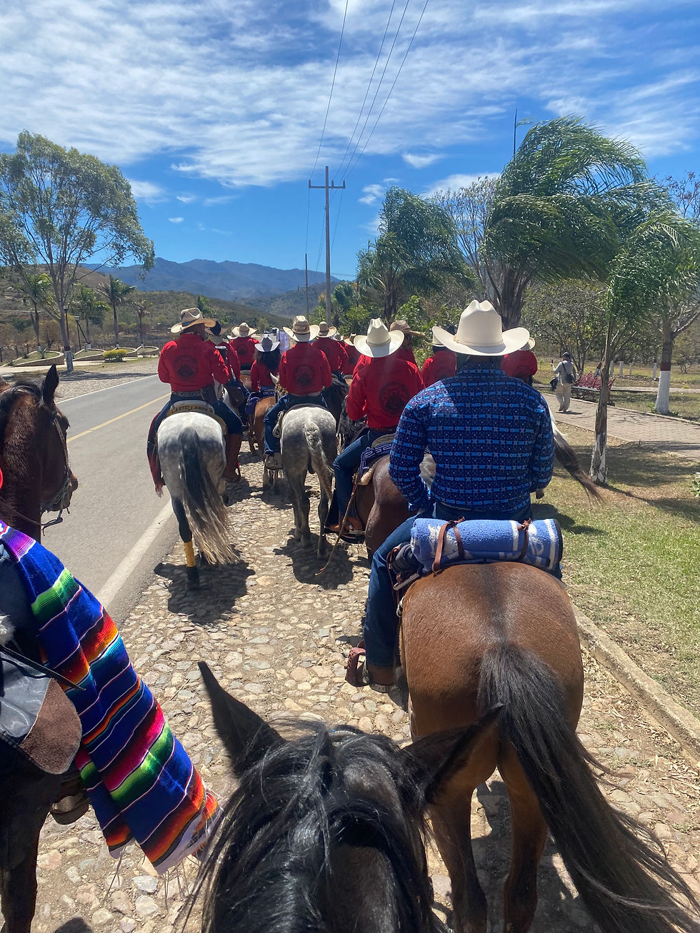 Riding into Centro Talpa.