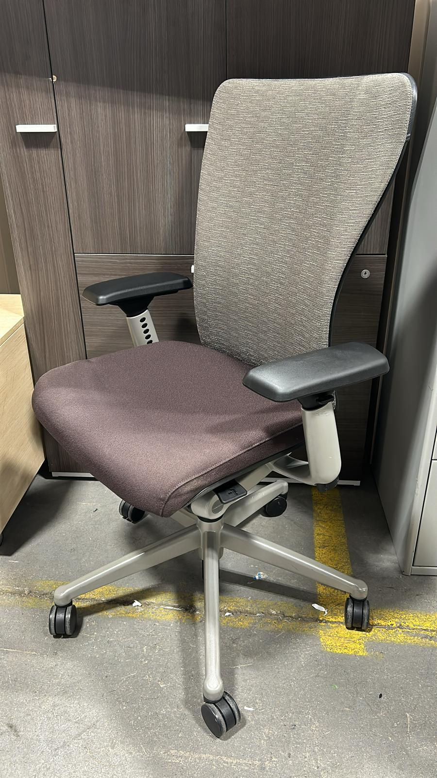 Haworth Zody Basic Task Chair, Ufficio Furniture
