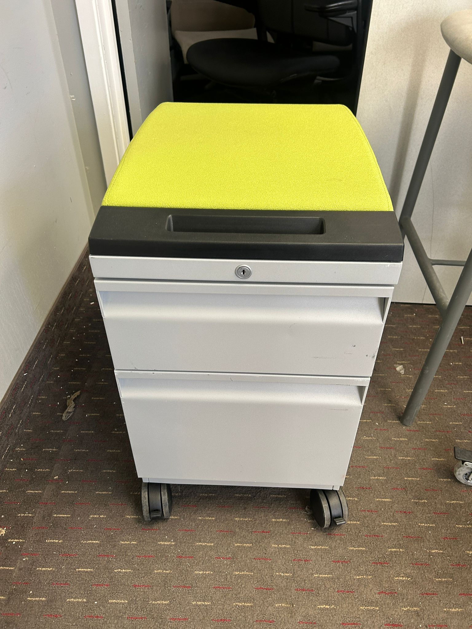 Teknion Mobile Pedestal(80)