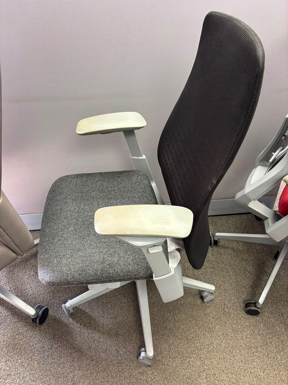 Thumbnail: Haworth Fern Ergonomic Office Chair(10)