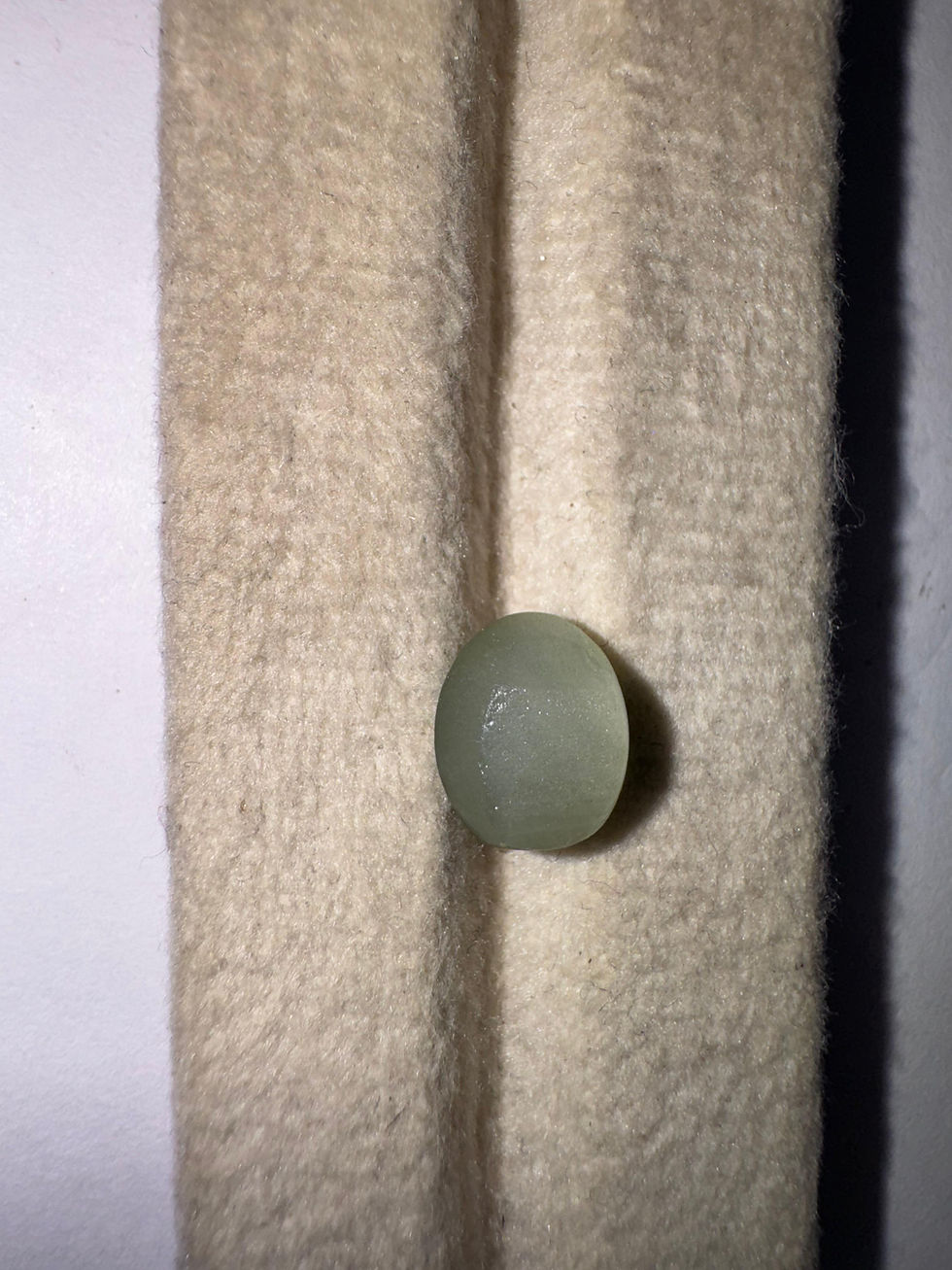 Thumbnail: Natural Cats Eye (Lehsuniya) 4.5 Carats Gemstone