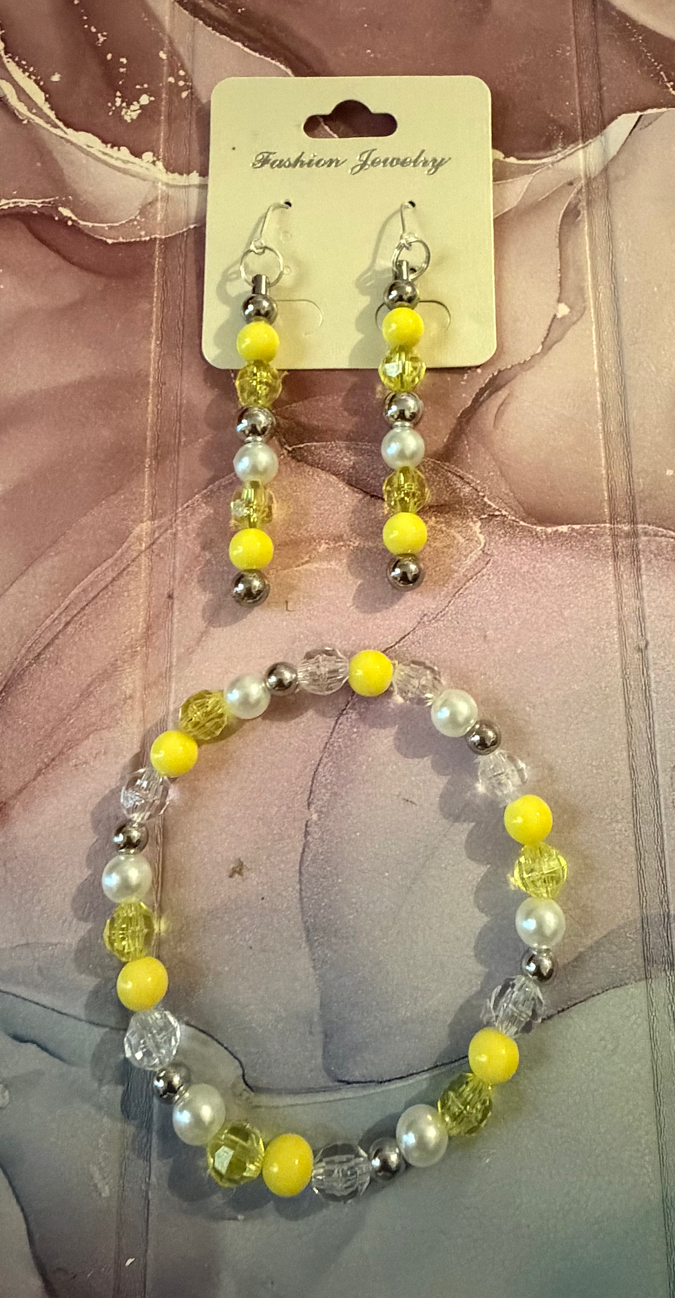 Thumbnail: Dangling Beaded Earring/Bracelet Set