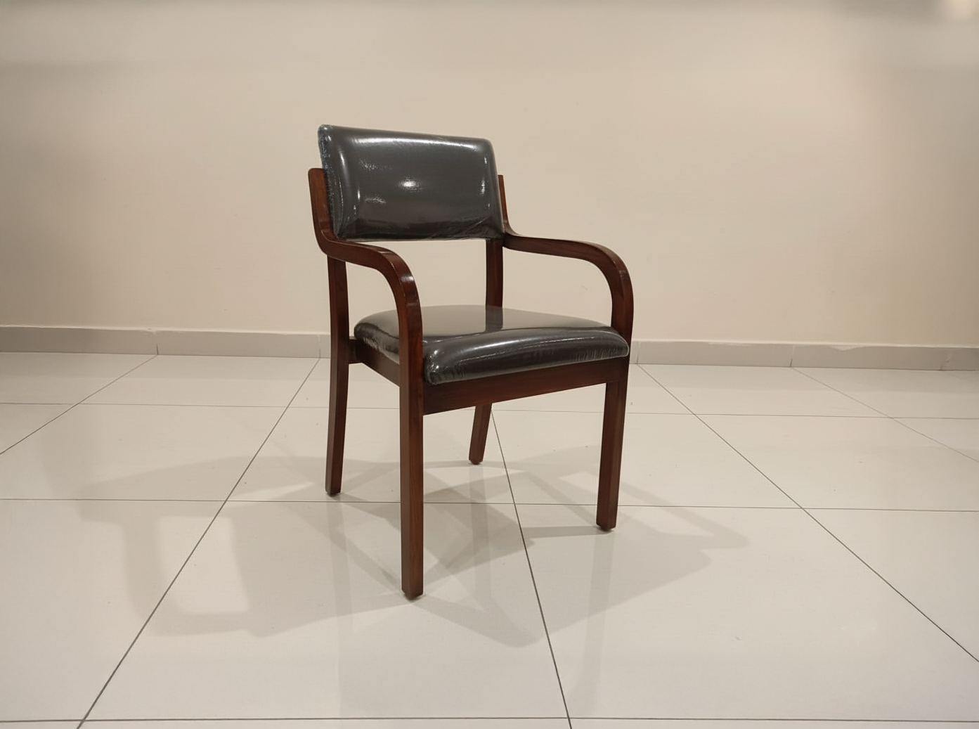PEACOCK CHAIR