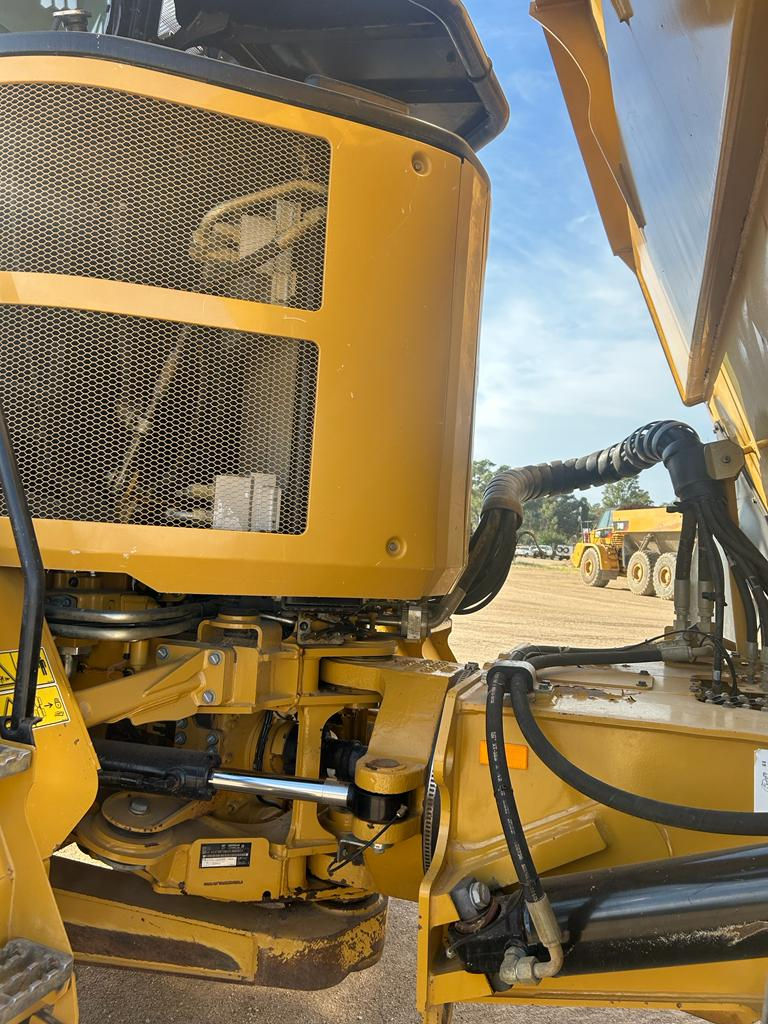 Thumbnail: 2018 730A CATERPILLAR ARTICULATED DUMP TRUCK - 7763 HOURS