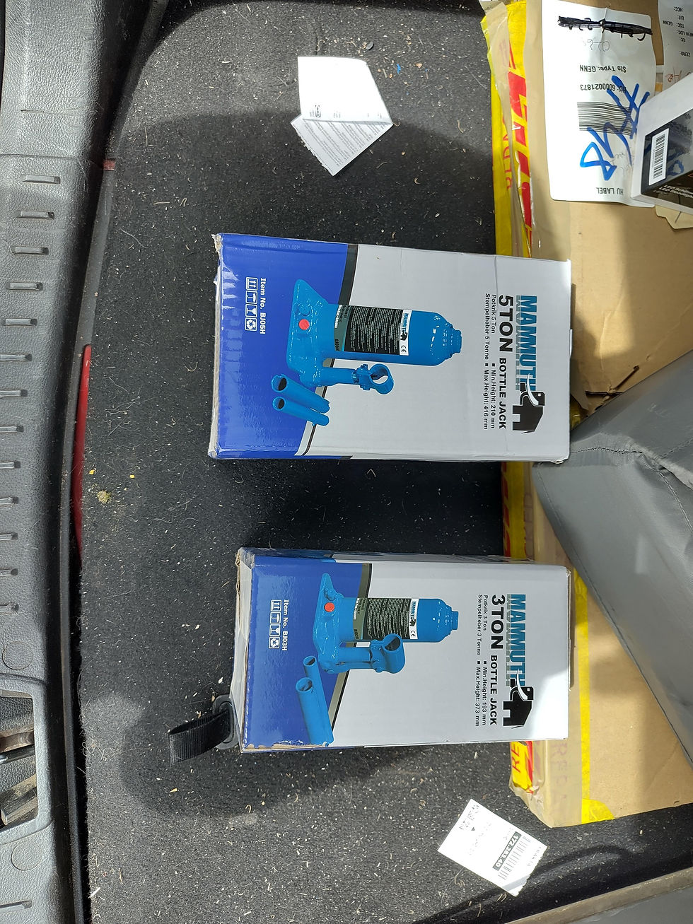 Bottle jacks
