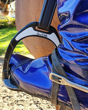 Flex on Safety Irons, Equipe Safety Irons