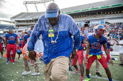 newsEngin.16999635_120816-spt-pahokee-state-champions-015
