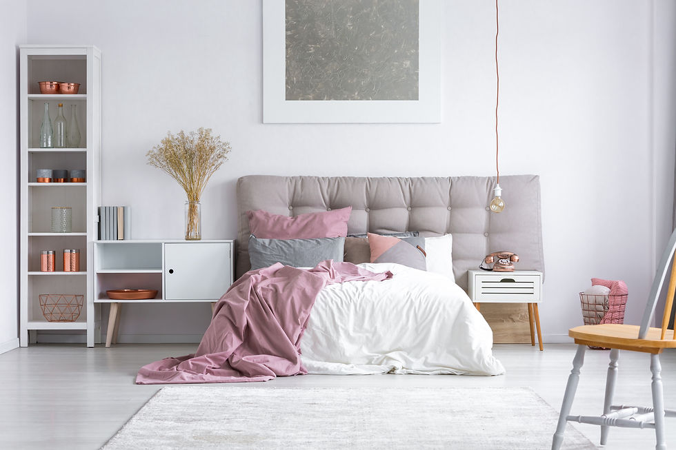 Cozy Pastel Bedroom: Minimalism with a Touch of Elegance